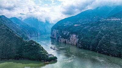 长江·十年·十村｜新春走基层   