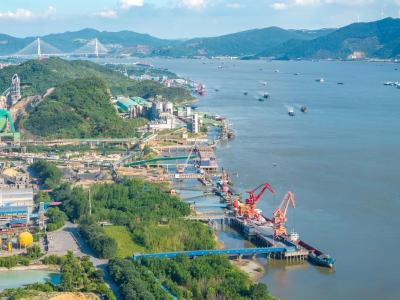 摄影师镜头下的武穴！工业硬核+老街烟火，这波蝶变太惊艳