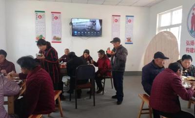 孝昌小河镇：幸福食堂 合民意更暖人心