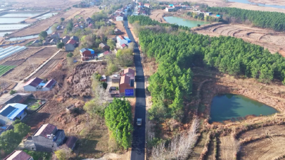 孝昌季店：道路刷黑，“刷”出幸福加速度