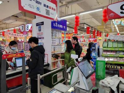 孝昌：多措并举提振消费 假日经济持续向好