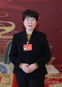 【殷云跑两会】全国人大代表万红梅：加大对中医药医保支付的倾斜力度