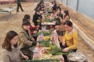 孝感市委政法委、孝昌县委政法委联合开展妇女干部“庆三八”活动