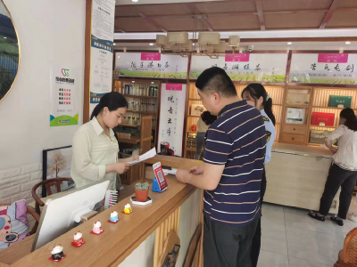 孝昌：倡导绿色消费 对茶叶过度包装说“不”
