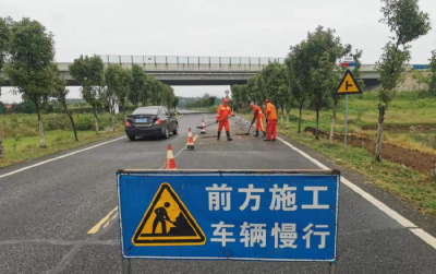 孝昌：全力保畅通  护航“赶考路”