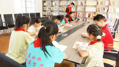 孝昌：农家书屋变身暑期“第二课堂”