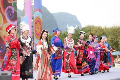 《中华民族共同体概论》：铸牢中华民族共同体意识教育的开创之作