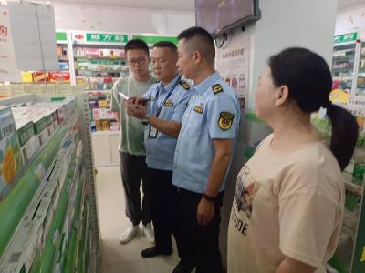孝昌邹岗：战高温 强监管 “药安全”护健康  
