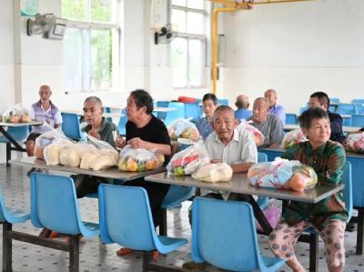 孝昌白沙：中秋团圆饭  温情满心间
