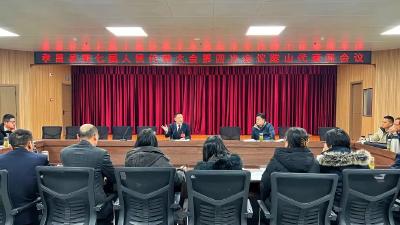 蔡传杰参加孝昌县七届人大四次会议陡山代表团讨论