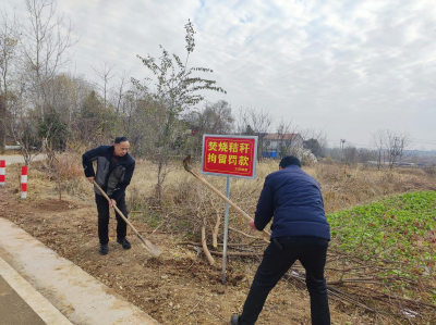 孝昌王店：多措并举 全力推进秸秆禁烧工作