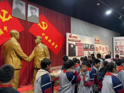 孝昌季店：传承红色基因 争做时代新人