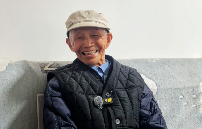 从青春到白发，他用铁轨丈量家国——致敬孝昌九旬铁路老兵尤嘉寿 