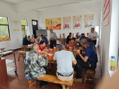 孝昌小悟乡七里冲村：“小食堂” 托起幸福 “夕阳红”