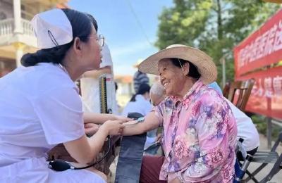 孝昌花西：群策群力 共绘村韵新篇