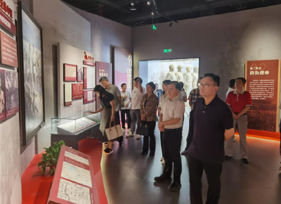 孝昌县委宣传部开展“七一”参观红色基地活动