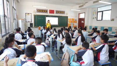 孝昌：心灵成长课 “心”光点亮未来