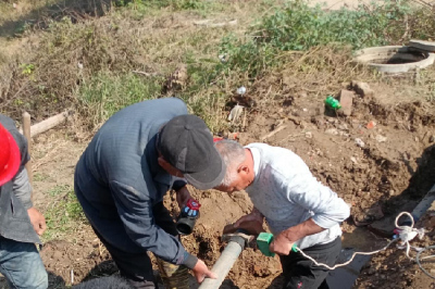 孝昌：管道破裂急 村干部抢修暖人心