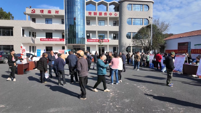 送岗500+！孝昌汉川联合举办区域劳务协作招聘会