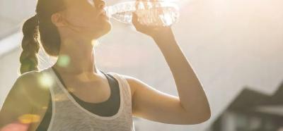 长期自己烧水喝和买桶装水喝，哪种更健康？