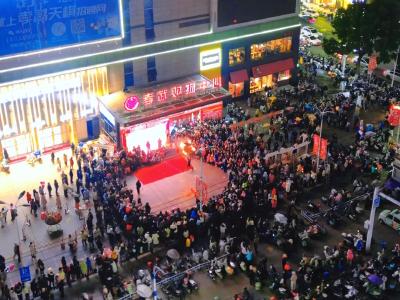 多措并举促消费 供销两旺年味浓