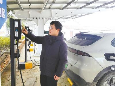 孝昌重点县乡道实现全覆盖  充电桩“充”出乡村发展绿动能
