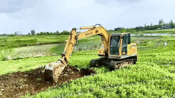 孝昌白沙：沟渠清淤疏堵保灌溉