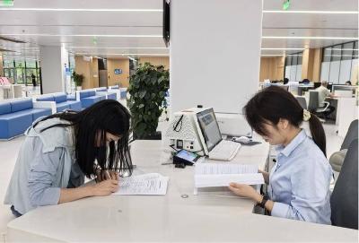孝昌：深化“高效办成一件事”  精准服务企业“一窗通办”