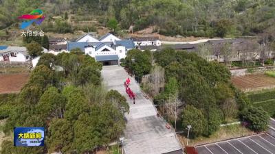 红色研学润童心 花田课堂促成长