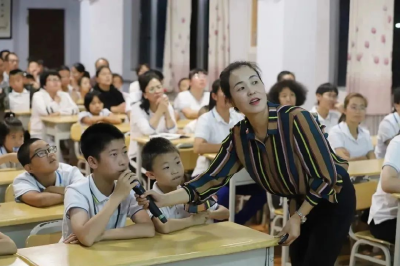 【省级文明家庭·张小娟家庭】尊老爱幼传美德 家庭和睦万事兴