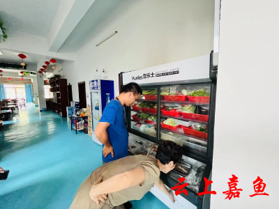 簰洲湾镇市场监管所开展食品安全专项检查