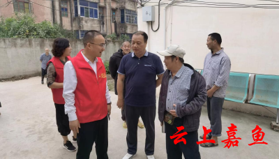 浓情迎双节 慰问送温暖 中建三局武汉都市圈环线项目指挥部走进潘家湾镇福利院开展走访慰问活动