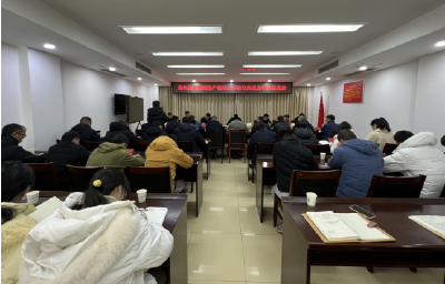 王永在嘉鱼县智能制造产业园工作运行及重点项目推进会上强调：深入贯彻新发展理念以新技术新业态新模式集聚新的发展动能