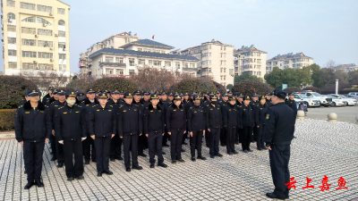 嘉鱼县城管春季大练兵：以行动为笔绘就文明新篇