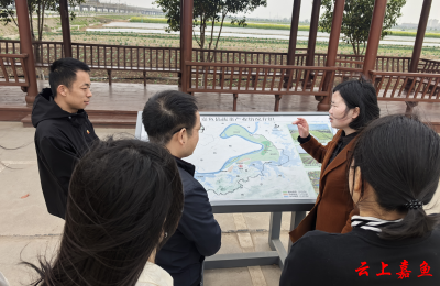 嘉鱼县委组织部开展“追随总书记脚步践行新时代使命”支部主题党日活动