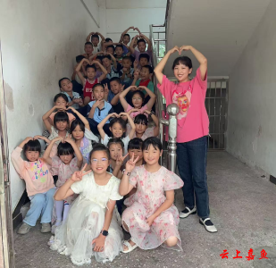 皮晓夏：青春绽芳华 初心育幼苗