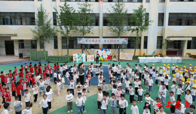 嘉鱼县实验幼儿园：书香漂流季，童趣阅读时