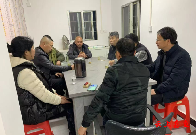 党建引领 人人参与——鱼岳镇世通小区党员居民共建和谐家园