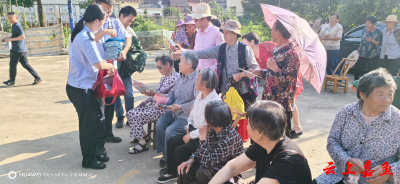 官桥镇开展民法典宣传活动
