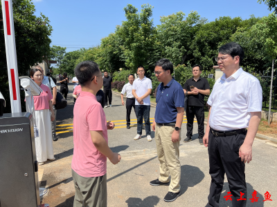 省应急管理厅来嘉开展烟花爆竹批发企业风险监测预警系统对标改造提升工作调研