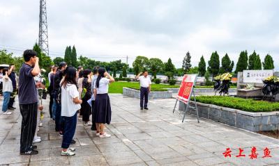 湖北省作家协会赴簰洲湾镇开展“弘扬三大精神、激励担当作为”庆祝建党104周年主题党日系列活动