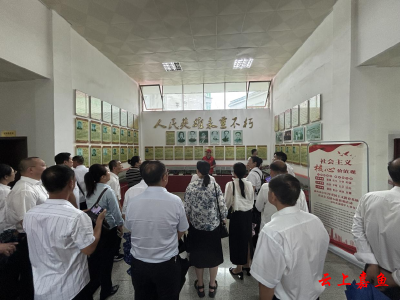 鄂州市委社会工作部党员干部来嘉踏寻红色足迹