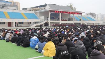 视频-通城二中举行2023年春季开学典礼 