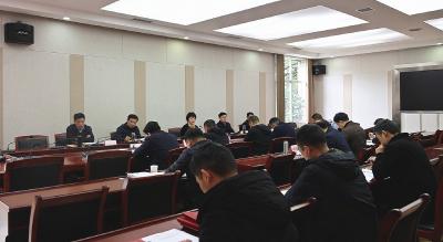 通城县委常委会2023年第6次会议召开