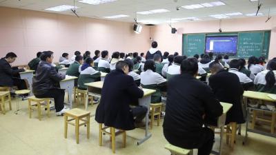 视频-竞技促提升 隽水中学举行“教学比武”活动 