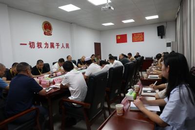 通城县人大常委会召开民族团结进步工作座谈会