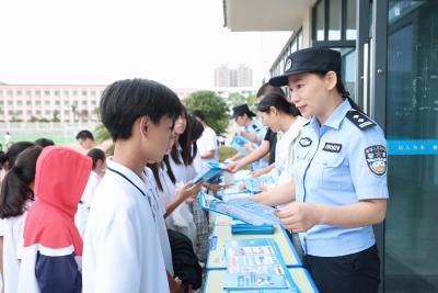 【平安通城】通城：网络安全进校园 筑牢青春“防火墙”