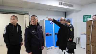 视频-通城开展麻精药品专项检查 