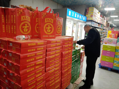 通城县四庄乡：开展食品安全督察 守护舌尖上的安全