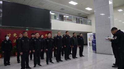 视频-正风肃纪，刀刃向内！通城公安对全警开展突击酒精检测 